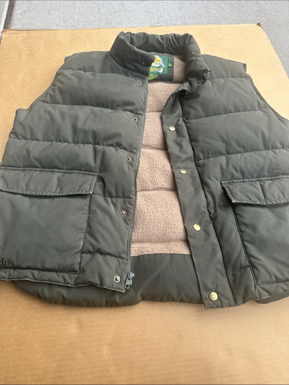 Cabela's Olive Green Puffer Vest with Sherpa Lining- Vintage